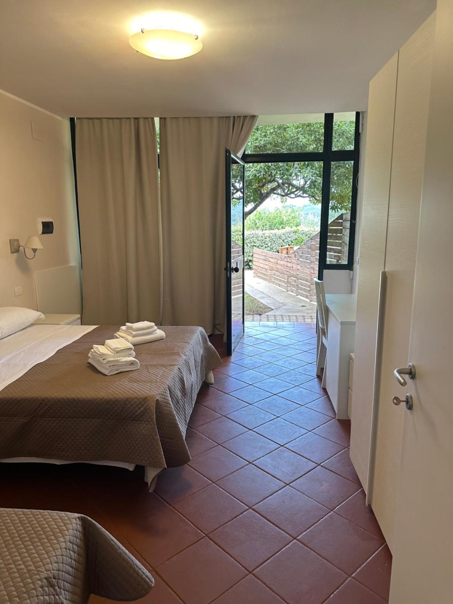Hotel Villa De Santis Montefranco Dış mekan fotoğraf