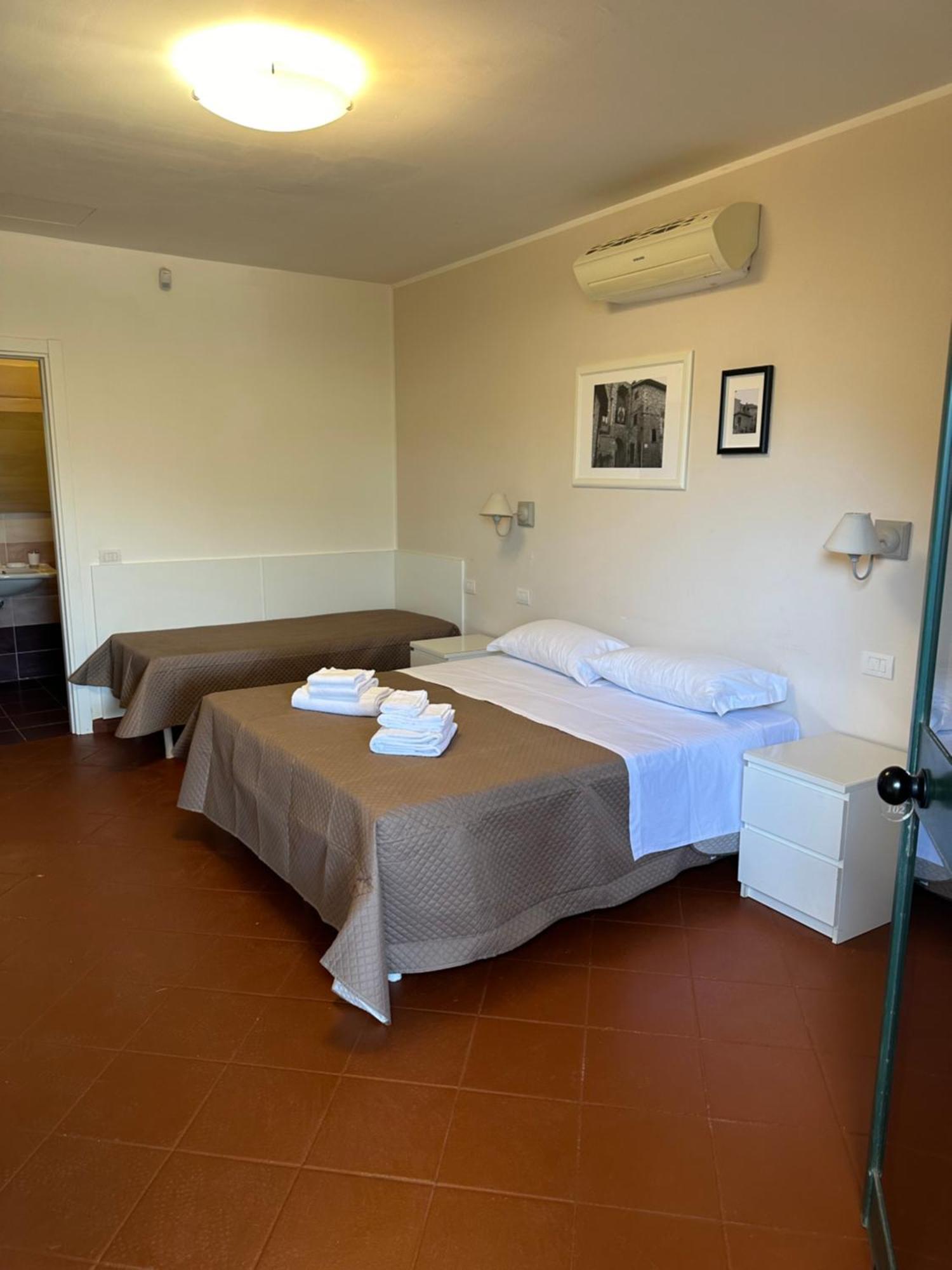 Hotel Villa De Santis Montefranco Dış mekan fotoğraf